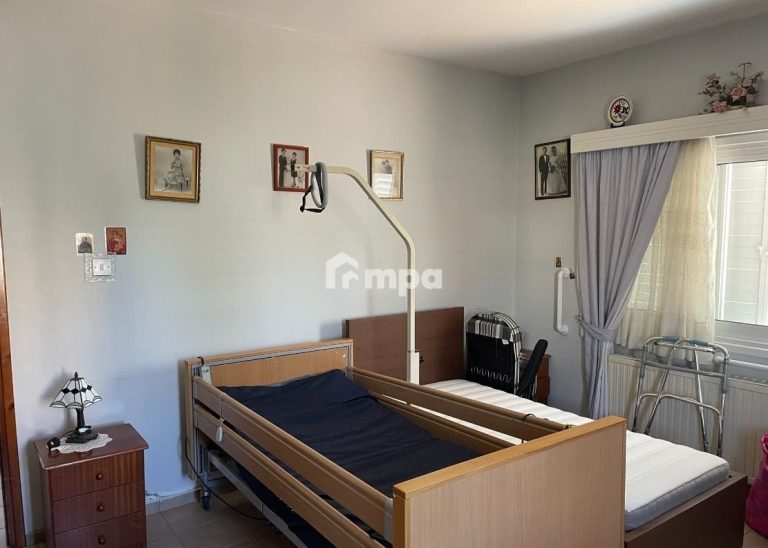 Cheap Houses and Villas for Sale Nicosia up to 600000 euro