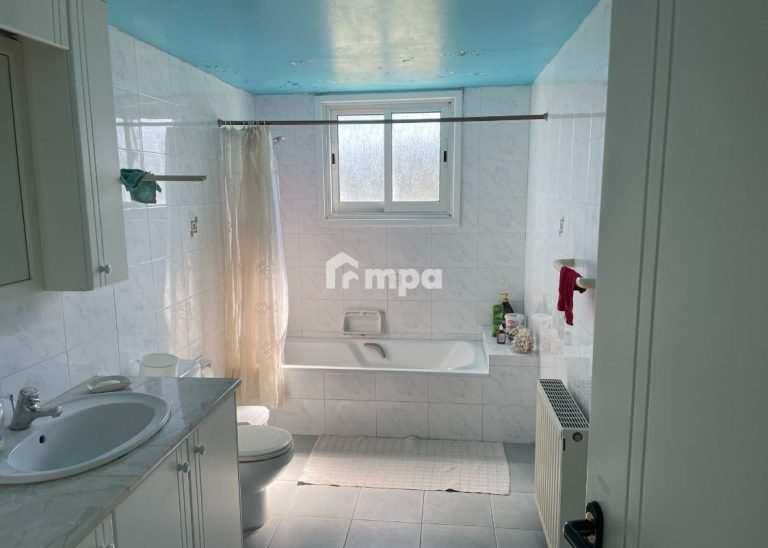 Cheap Houses and Villas for Sale Nicosia up to 600000 euro