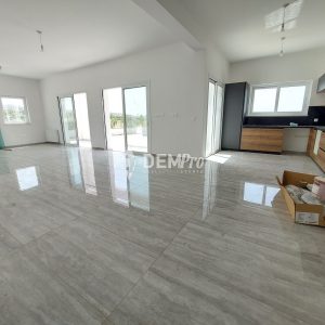 4 Bedroom House for Sale in Peyia, Paphos District