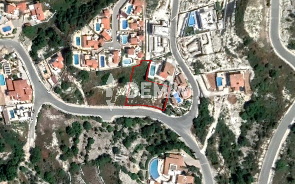 1,097m² Plot for Sale in Tsada, Paphos District