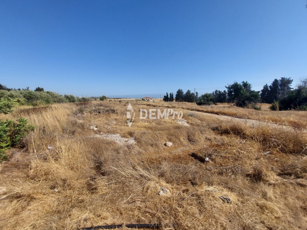 19,560m² Plot for Sale in Kouklia, Paphos District