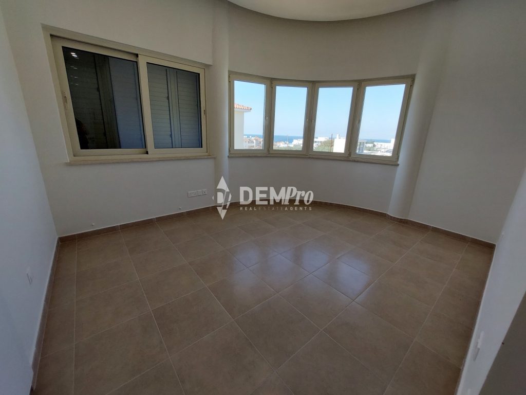 3 Bedroom House for Sale in Kissonerga, Paphos District