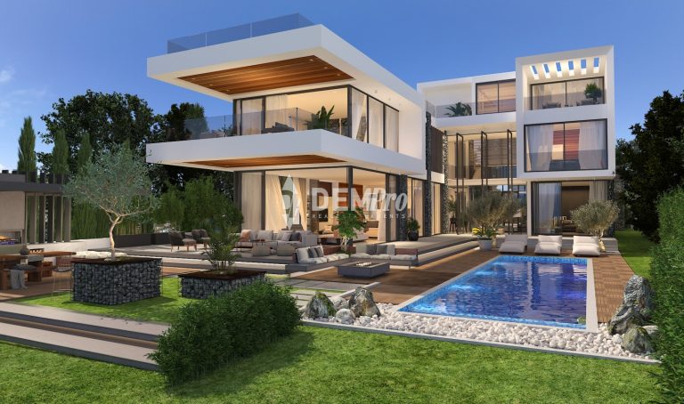 6+ Bedroom House for Sale in Kissonerga, Paphos District