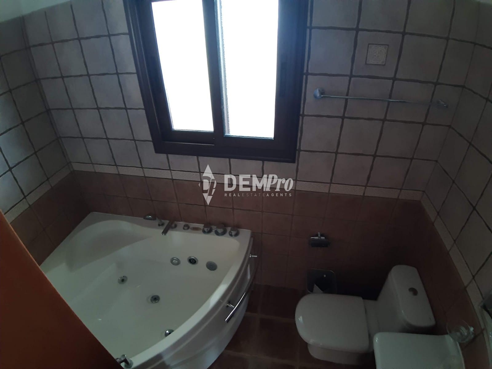 5 Bedroom House for Sale in Pomos, Paphos District