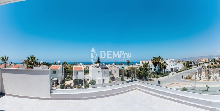3 Bedroom House for Sale in Chlorakas, Paphos District