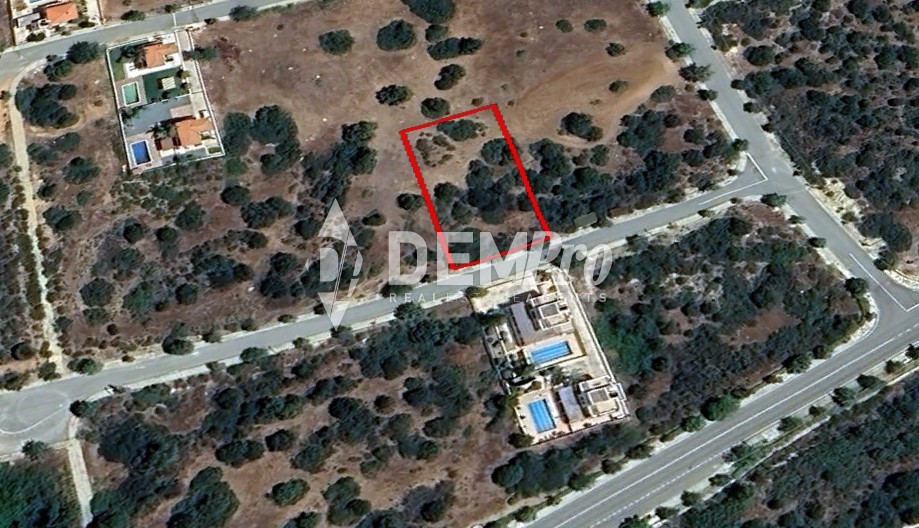 1,250m² Plot for Sale in Paphos District