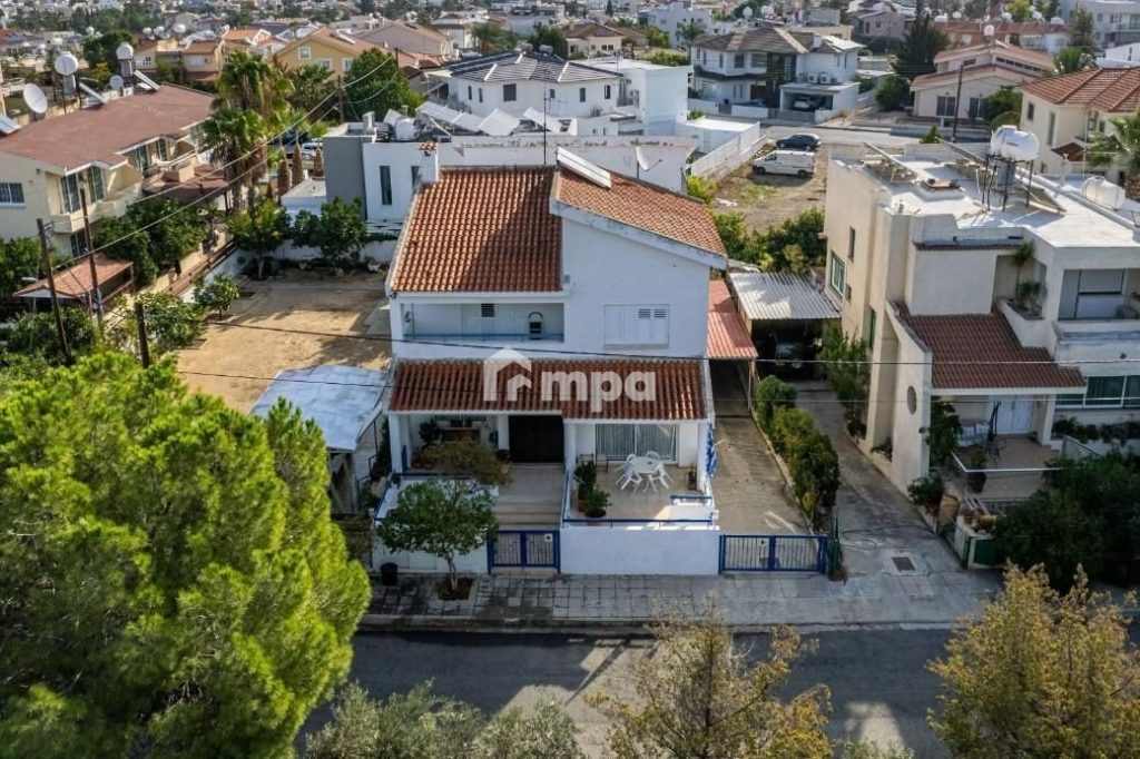 4 Bedroom House for Sale in Nicosia District