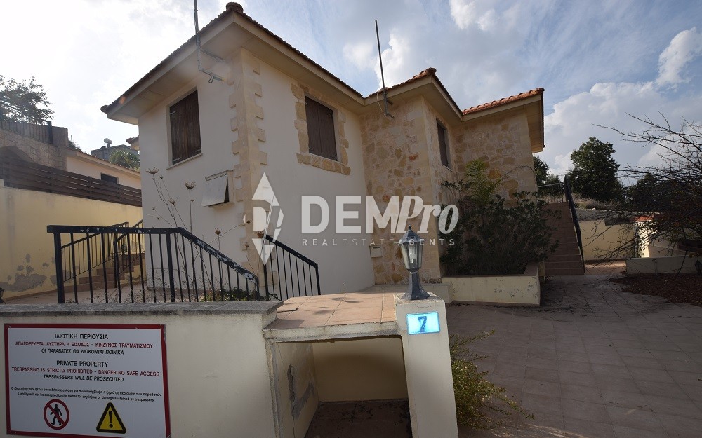 4 Bedroom House for Sale in Lysos, Paphos District