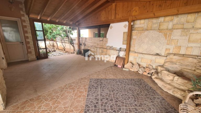 4 Bedroom House for Sale in Strovolos, Nicosia District