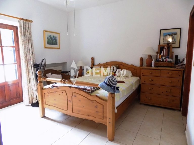 4 Bedroom Villa for Sale in Mesogi, Paphos District