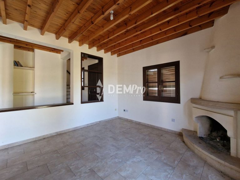 2 Bedroom House for Sale in Nea Dimmata, Paphos District