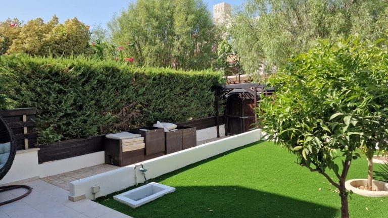 3 Bedroom House for Sale in Mouttagiaka Tourist Area, Limassol District