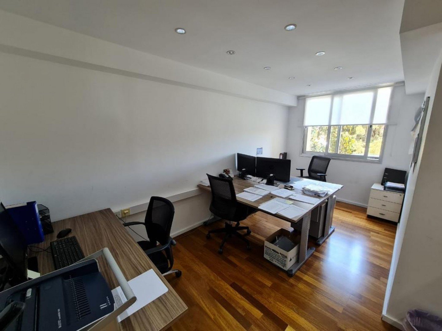 190m² Office for Rent in Limassol District