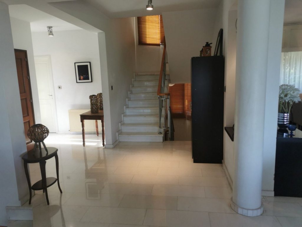 5 Bedroom House for Rent in Agios Tychonas, Limassol District