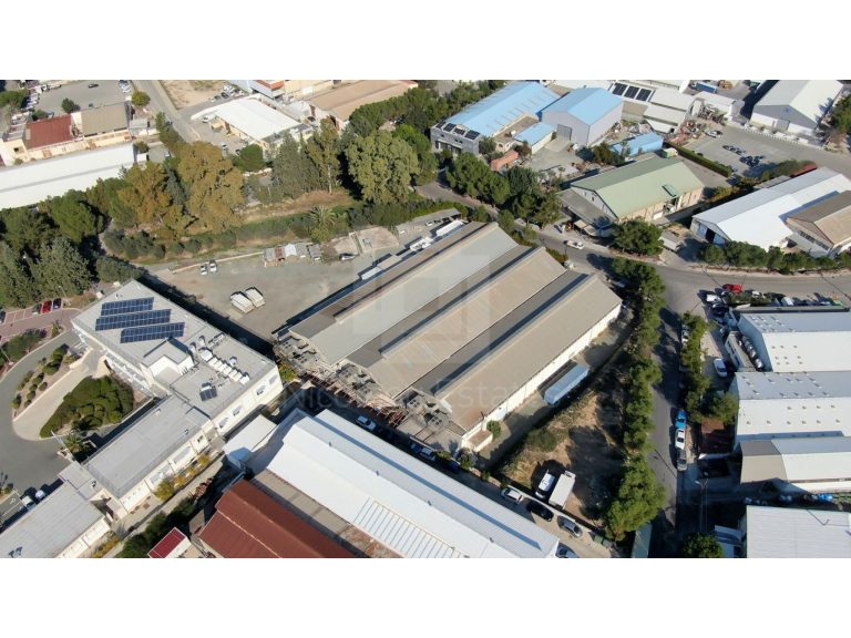 3660m² Commercial for Sale in Strovolos, Nicosia District