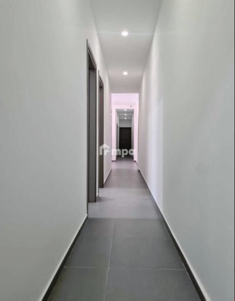 13m² Office for Rent in Agios Dometios, Nicosia District