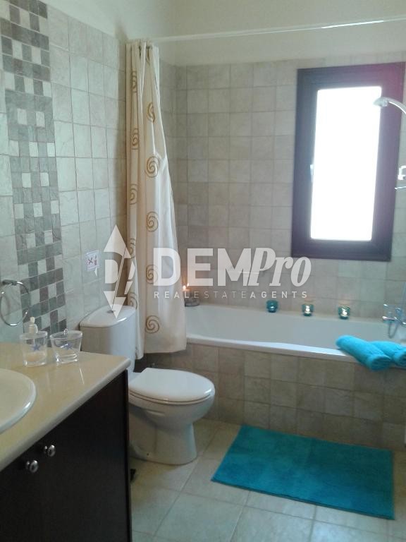 4 Bedroom House for Rent in Neo Chorio Pafou, Paphos District