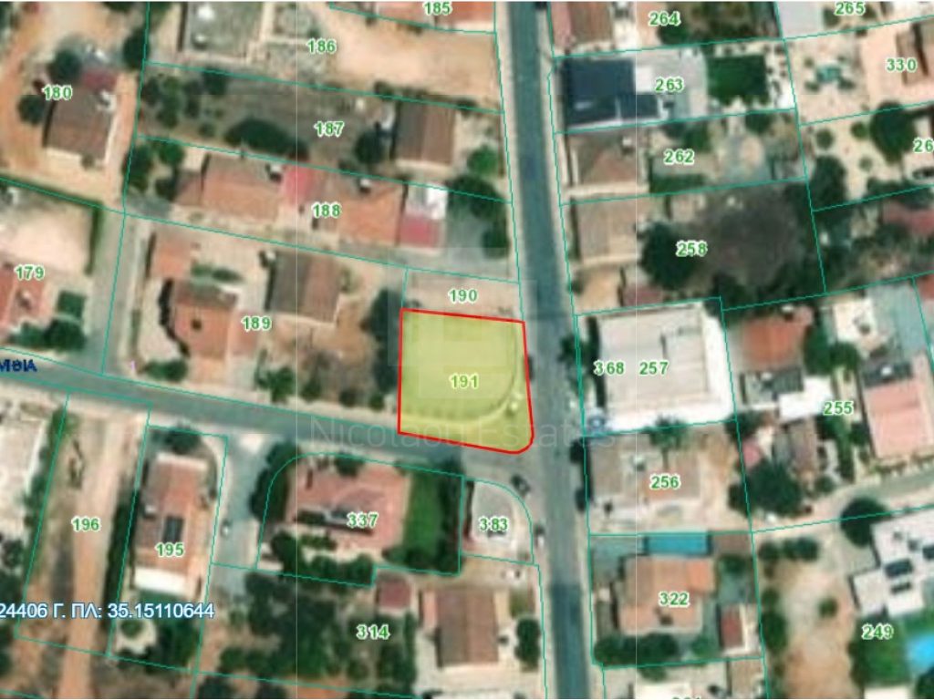 447m² Plot for Sale in Kokkinotrimithia, Nicosia District