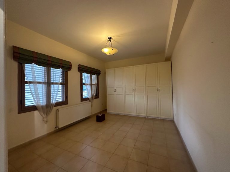 5 Bedroom House for Sale in Limassol – Agios Athanasios