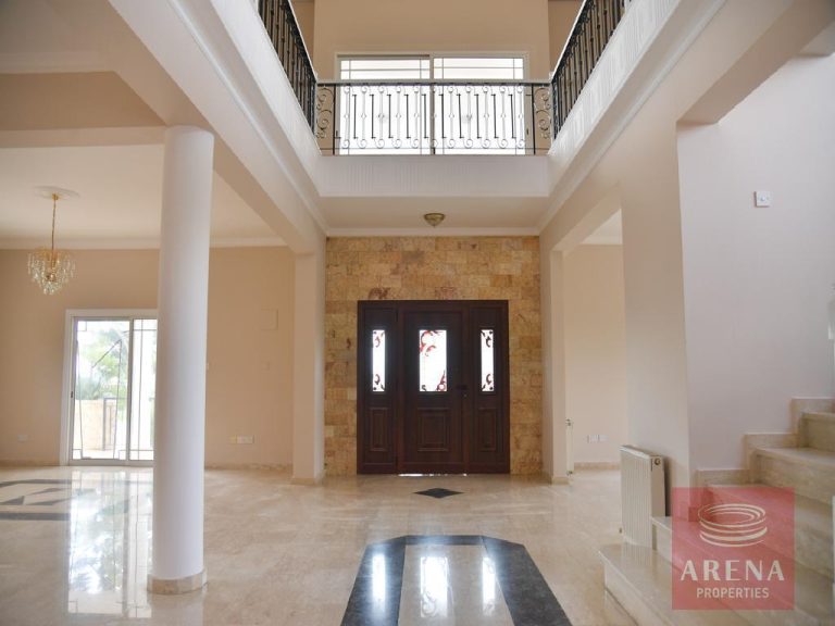 5 Bedroom Villa for Sale in Kiti, Larnaca District