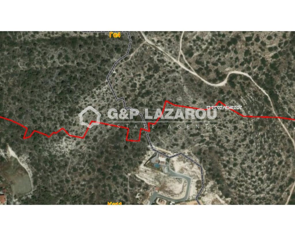 1,320m² Plot for Sale in Parekklisia, Limassol District