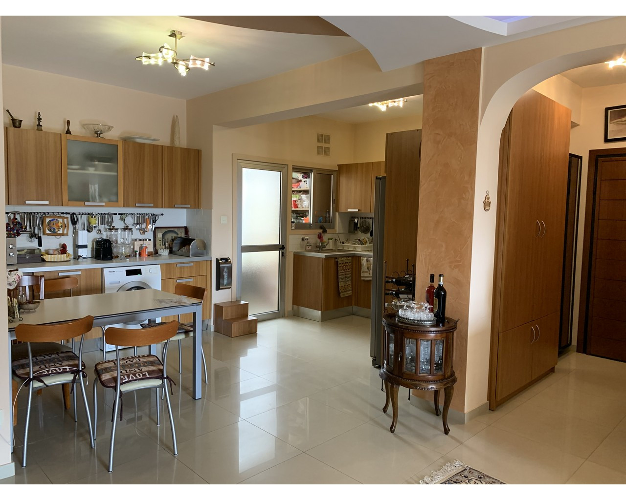 3 Bedroom Apartment for Sale in Agios Tychonas, Limassol District