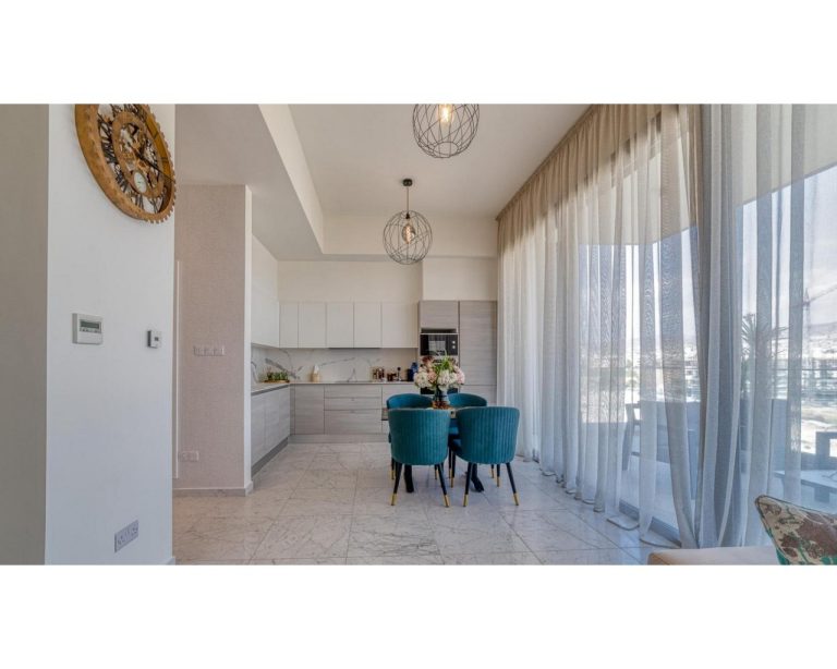 2 Bedroom Apartment for Sale in Limassol – Mesa Geitonia