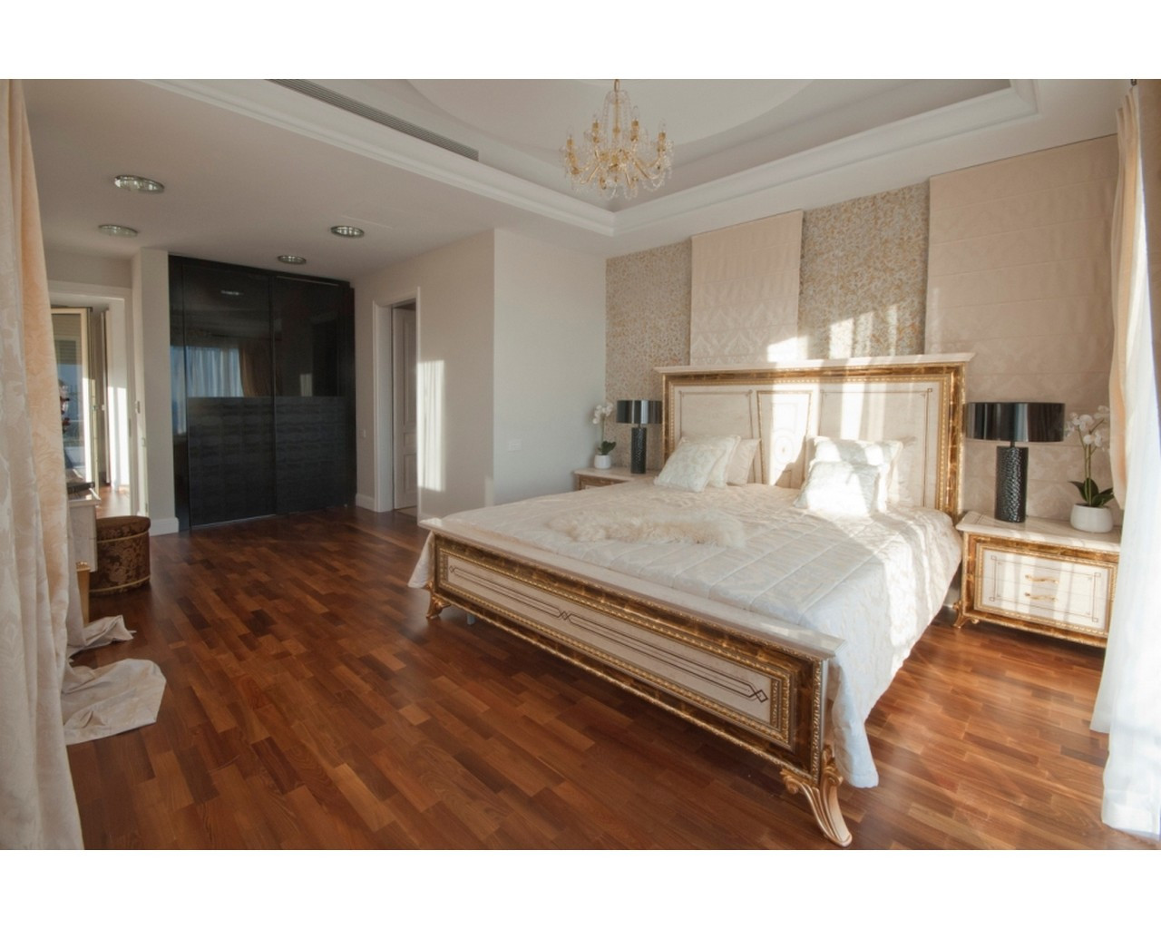4 Bedroom House for Sale in Agios Tychonas, Limassol District