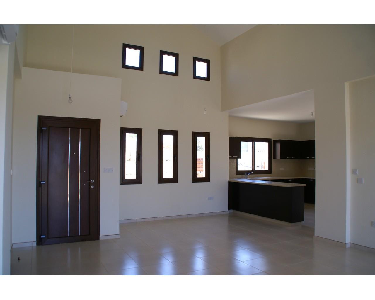 3 Bedroom House for Sale in Monagroulli, Limassol District