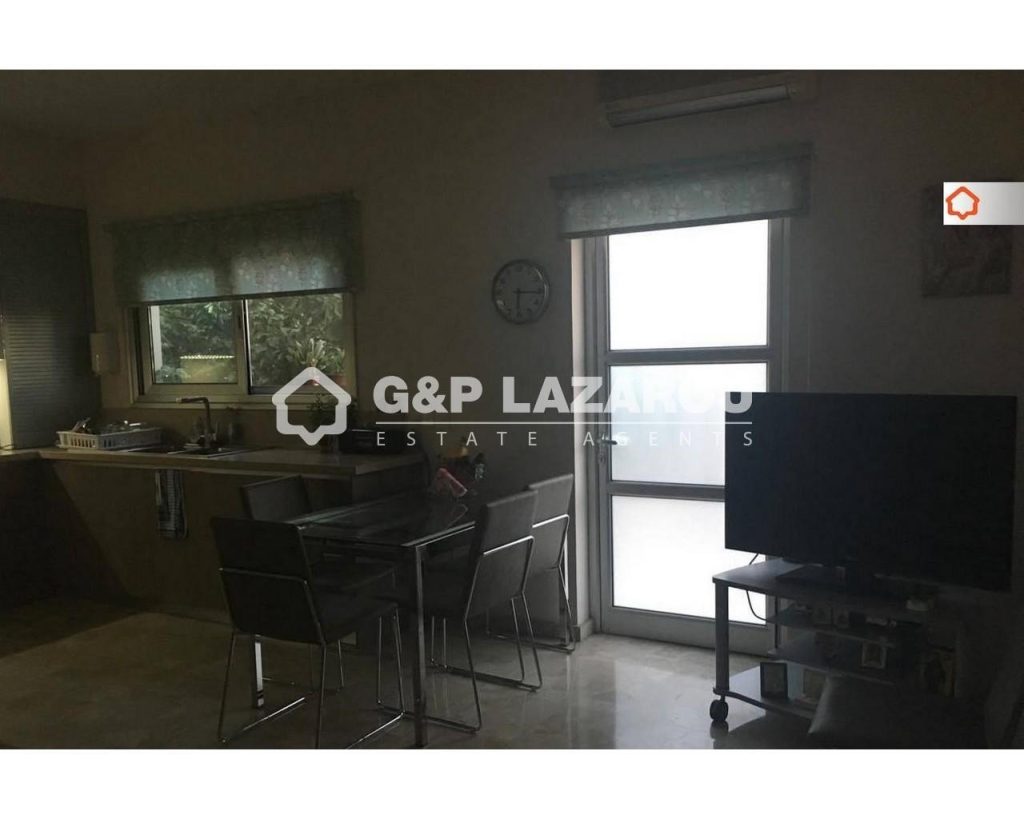 4 Bedroom House for Sale in Limassol – Mesa Geitonia