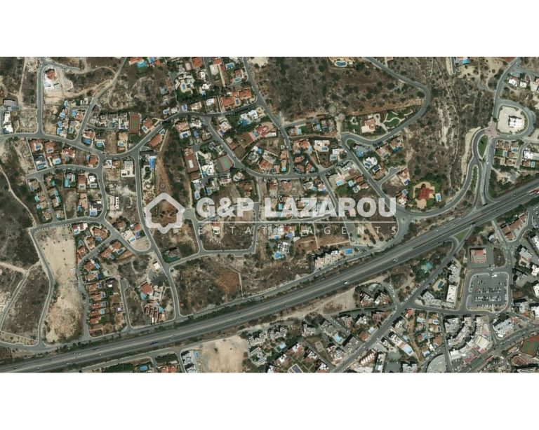 821m² Plot for Sale in Agios Tychonas, Limassol District