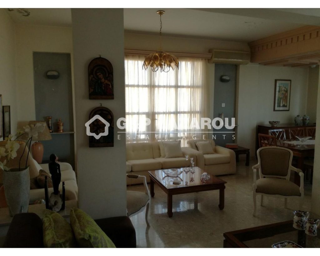3 Bedroom House for Sale in Kato Polemidia, Limassol District
