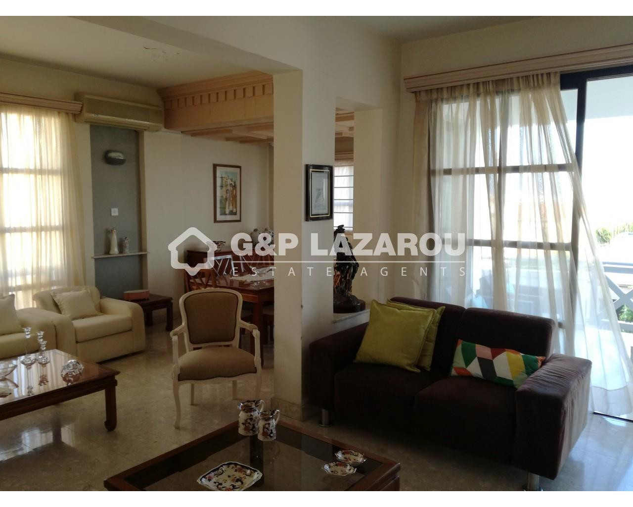 3 Bedroom House for Sale in Kato Polemidia, Limassol District