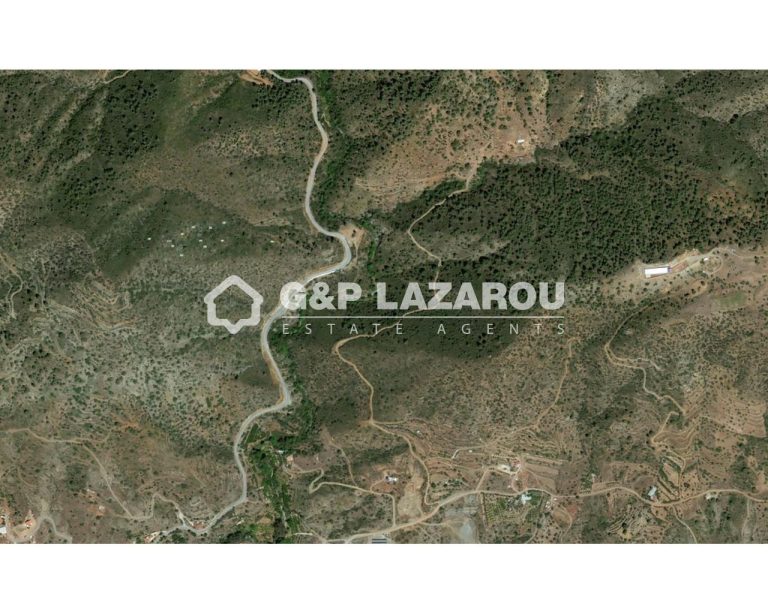 4,348m² Plot for Sale in Arakapas, Limassol District