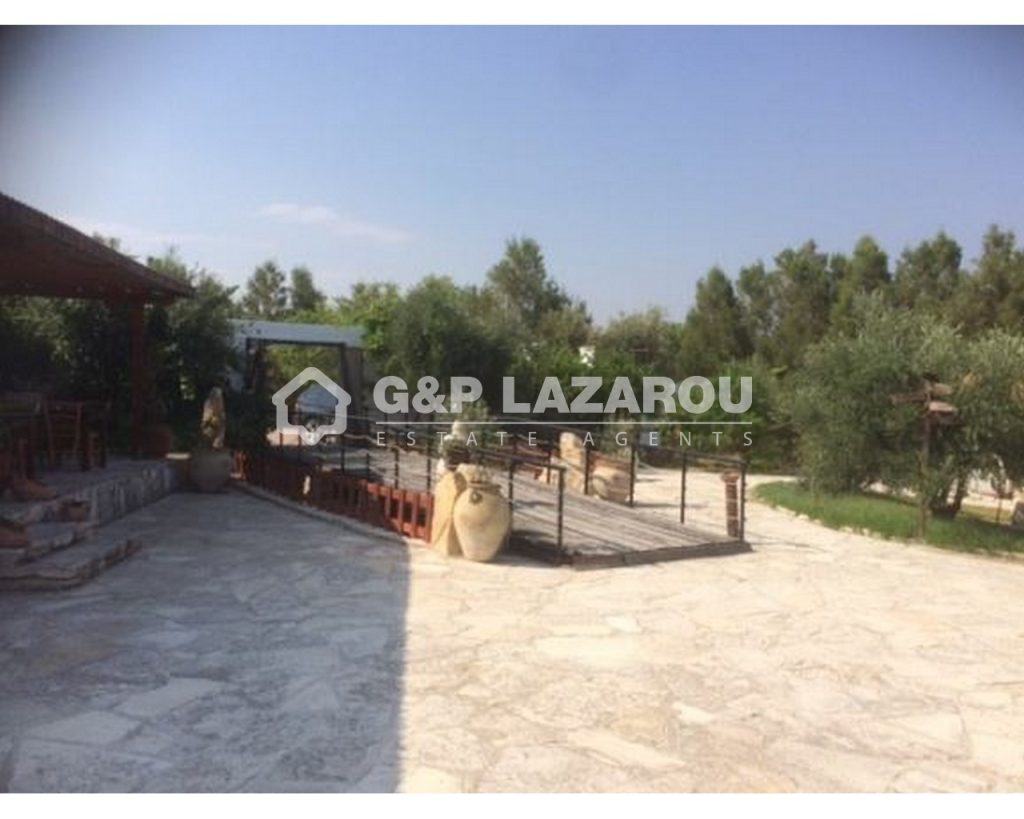 580m² Building for Sale in Anogyra, Limassol District