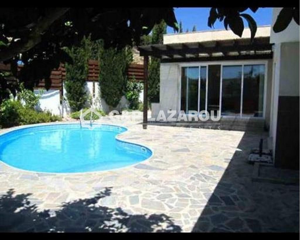 2 Bedroom House for Sale in Pissouri, Limassol District