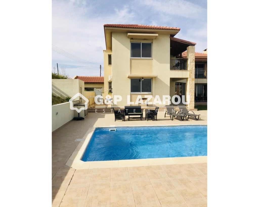 4 Bedroom House for Sale in Parekklisia, Limassol District
