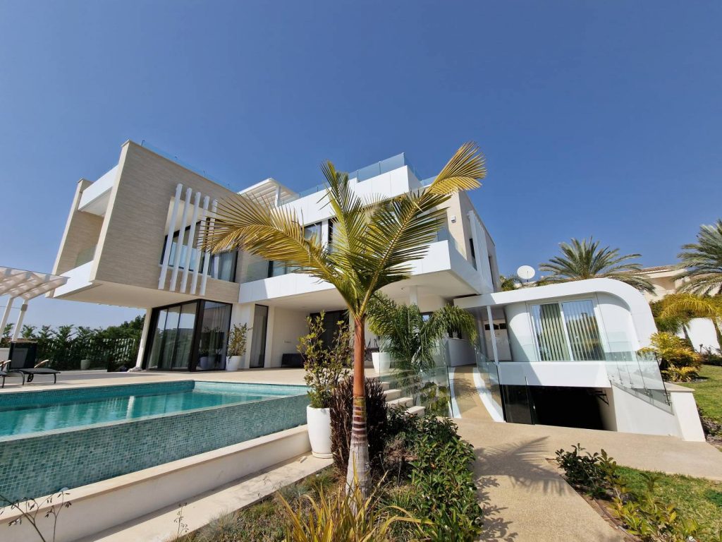 5 Bedroom Villa for Rent in Germasogeia, Limassol District