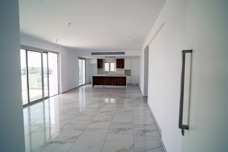 3 Bedroom Apartment for Sale in Strovolos, Nicosia District