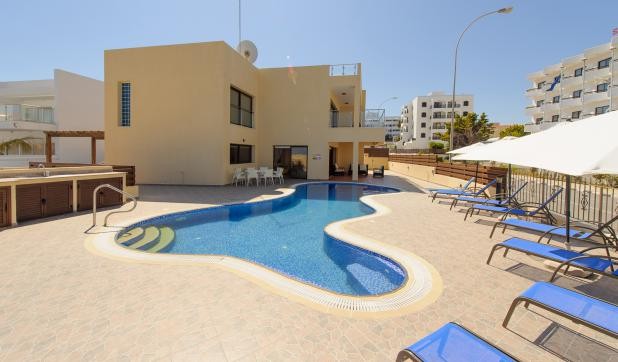 5 Bedroom House for Sale in Protaras, Famagusta District