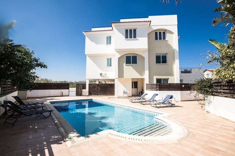 2 Bedroom Apartment for Sale in Pernera, Famagusta District