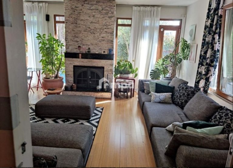6+ Bedroom House for Rent in Nicosia District