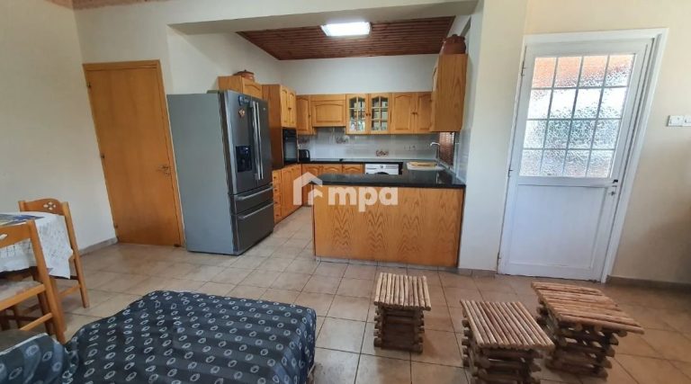 3 Bedroom House for Rent in Kokkinotrimithia, Nicosia District