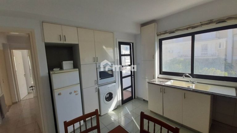 2 Bedroom Apartment for Rent in Agioi Omologites, Nicosia District