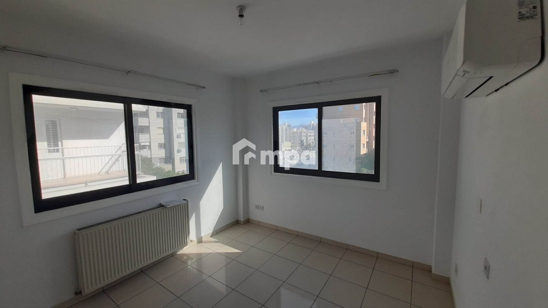 2 Bedroom Apartment for Rent in Agioi Omologites, Nicosia District