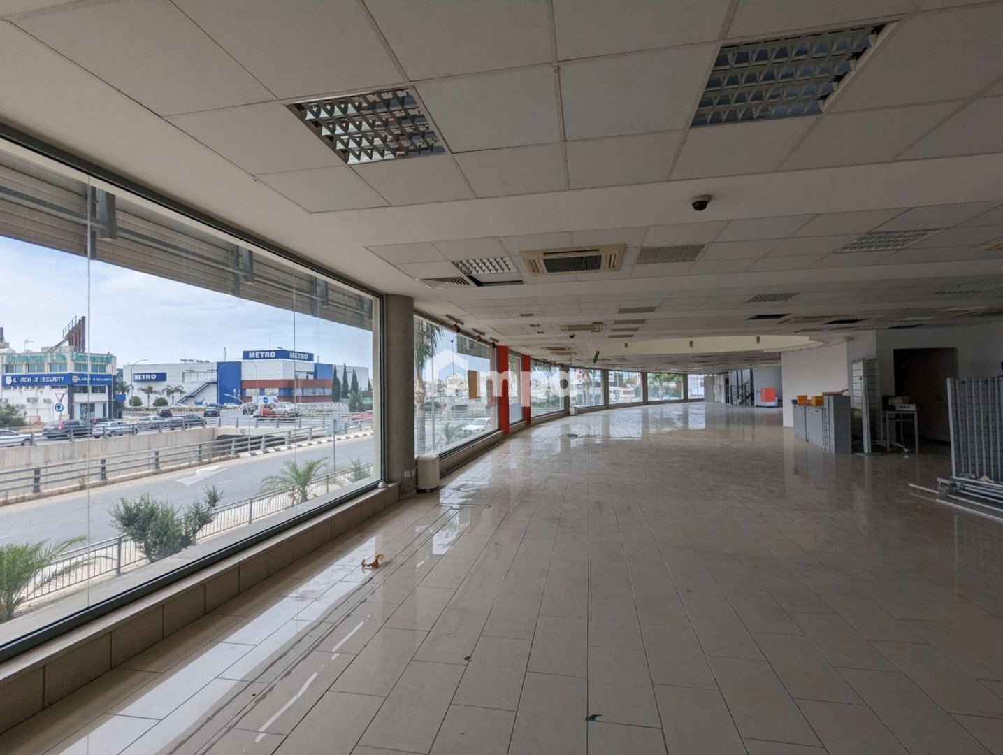 1330m² Office for Rent in Strovolos, Nicosia District