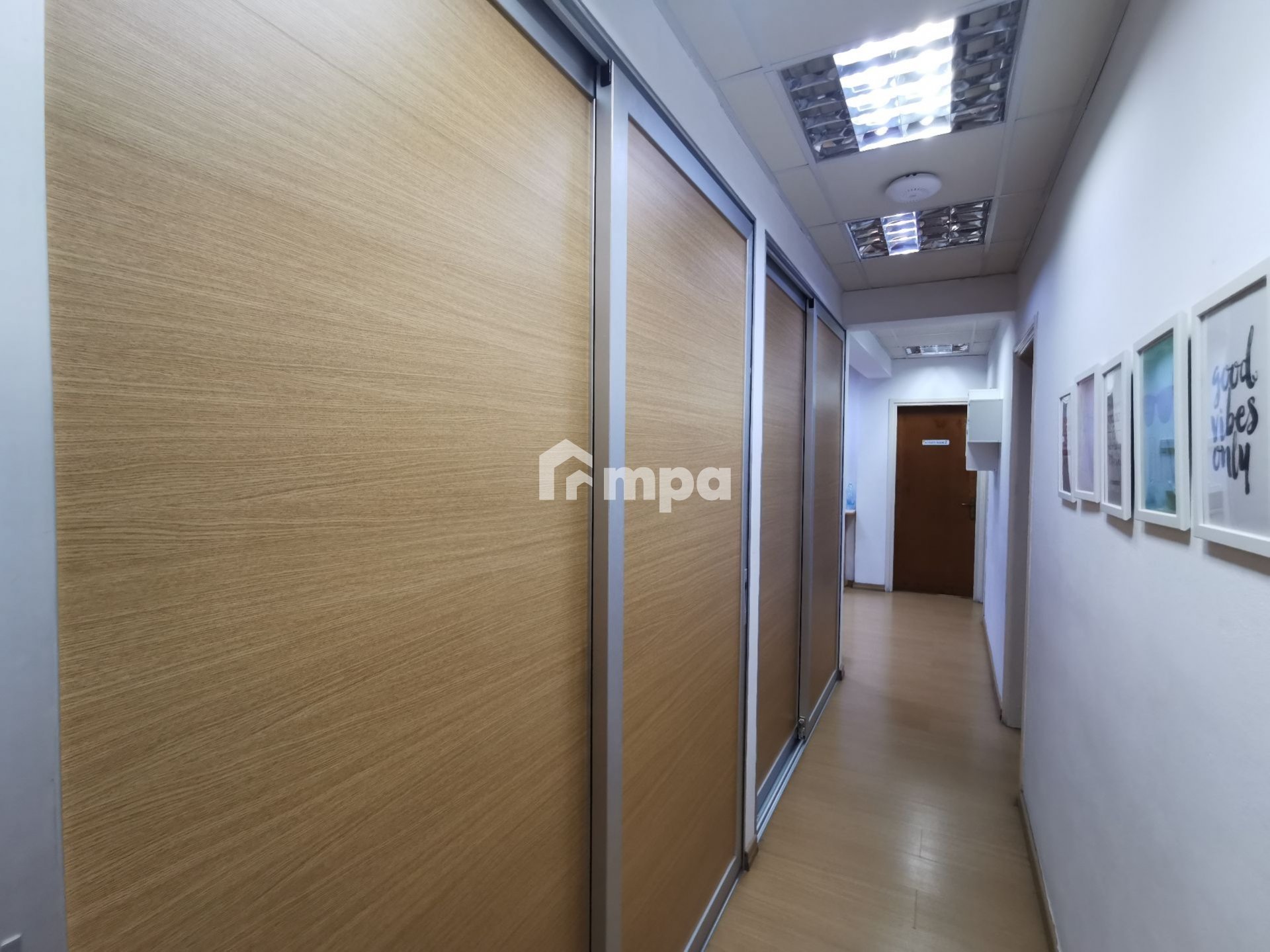 300m² Office for Rent in Nicosia District