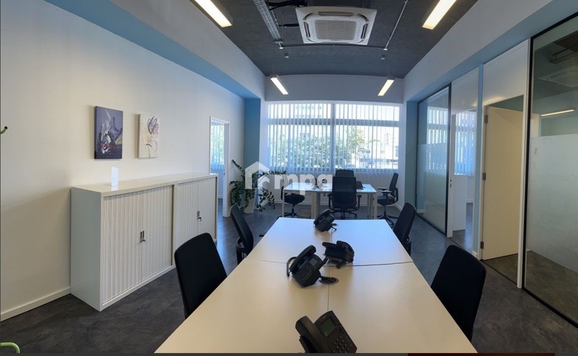 150m² Office for Rent in Engomi, Nicosia District