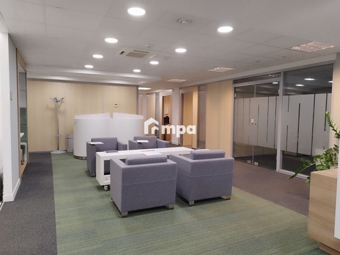 20m² Office for Rent in Engomi, Nicosia District