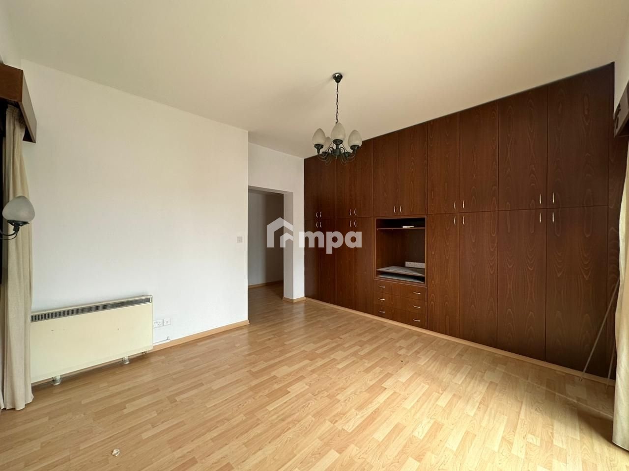 250m² Office for Rent in Agios Dometios, Nicosia District